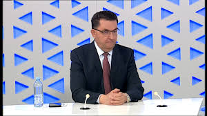 Славески: Зголемувањето на надоместоците во платниот промет не е оправдано, банките да ги преиспитаат своите одлуки