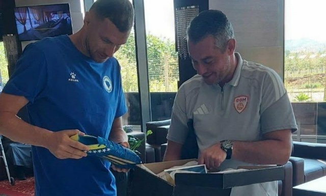 Един Џеко на Светско ќе игра во копачки дизајнирани од Македонец