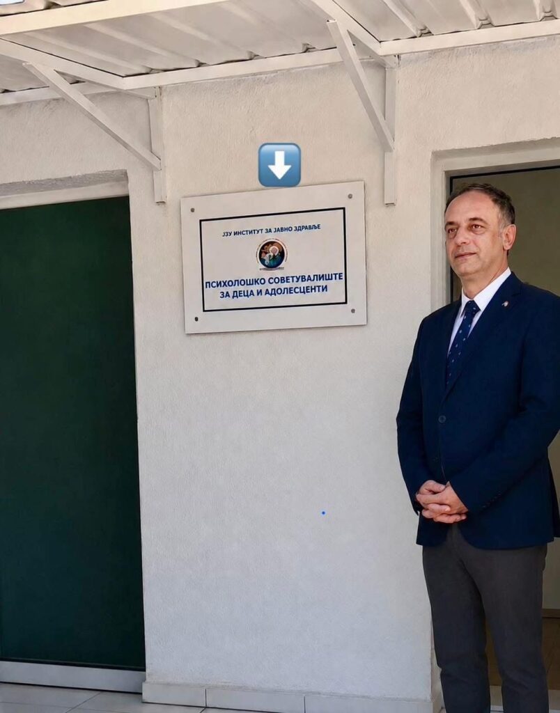 За време на ДУИ двојазичноста и законот се почитуваа, во времето на ВЛЕН се крши Законот за употреба на јазиците
