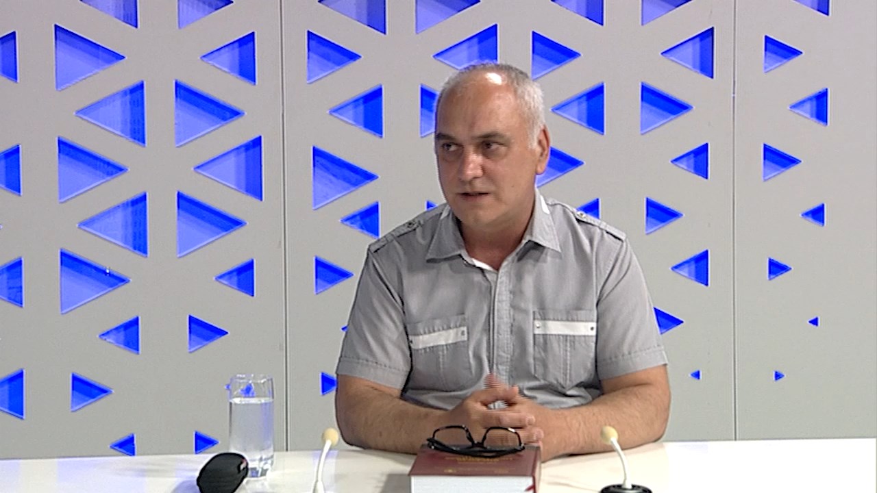 Проф.Д-р.Цветановски во 24 Анализа: Словенечката академија се понуди да ни прави етимолошки речник како помош во аргументацијата со Бугарија