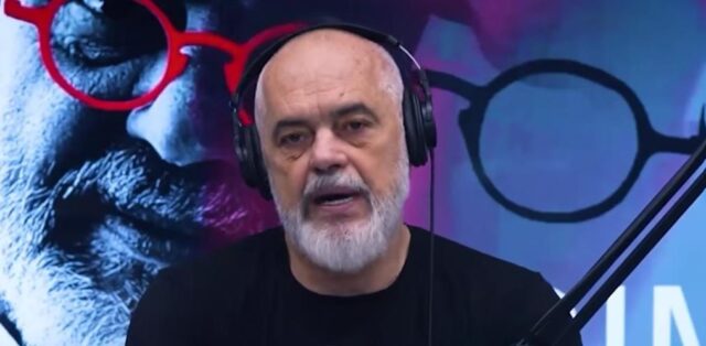 Рама: Албанија не може да се движи напред ако е парализирана од стравот од најголемиот проект во нашата историја
