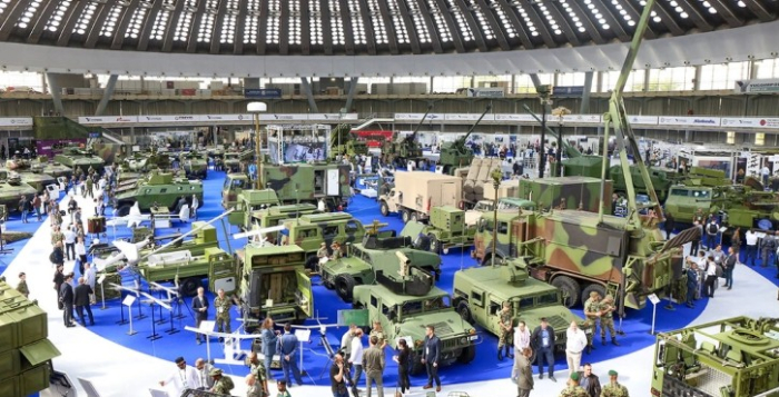 Мисајловски на отворањето на „EUROSATORY 2026“ во Париз, фокус на модернизацијата на Армијата