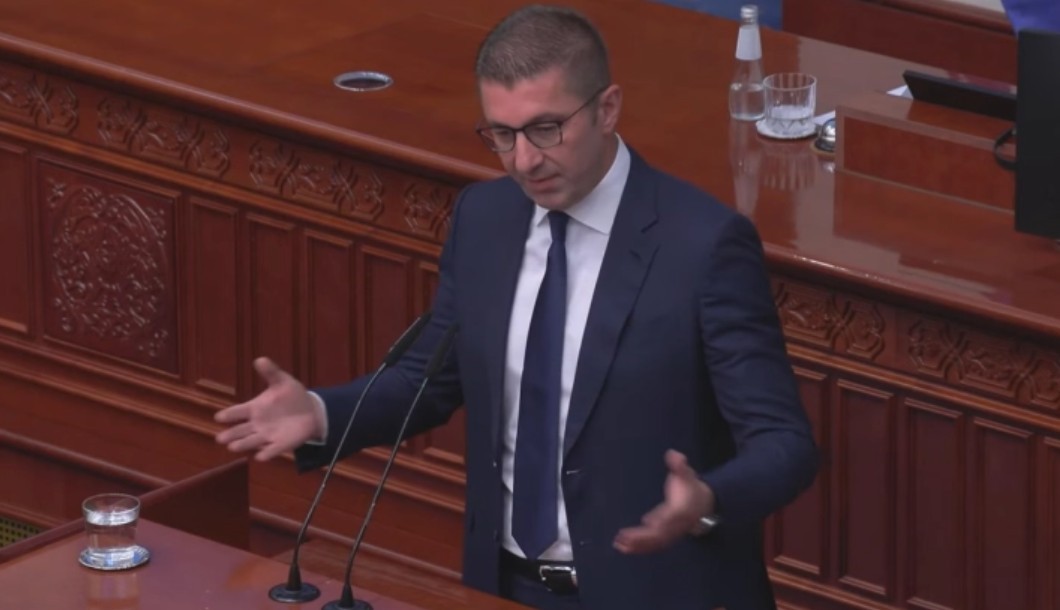 Мицкоски до Филипче: Кога граѓаните ќе ве видат зад решетки, тогаш ќе веруваат дека правдата дошла