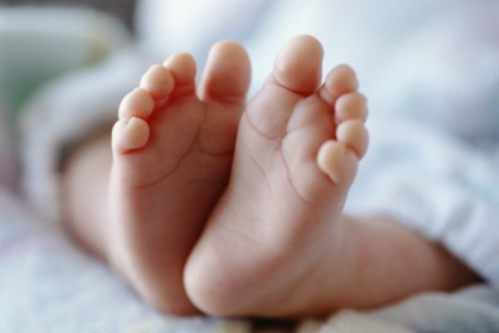 Бројот на новороденчиња во Грција за една година намален за 4,2 отсто