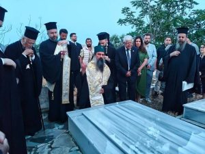 Бугарскиот патријарх отслужи трисагија на гробот на родителите на Вселенскиот патријарх Вартоломеј