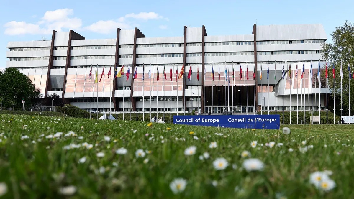 Бугарија ја пријави Македонија за палење на дипломатски возила во Советот на Европа