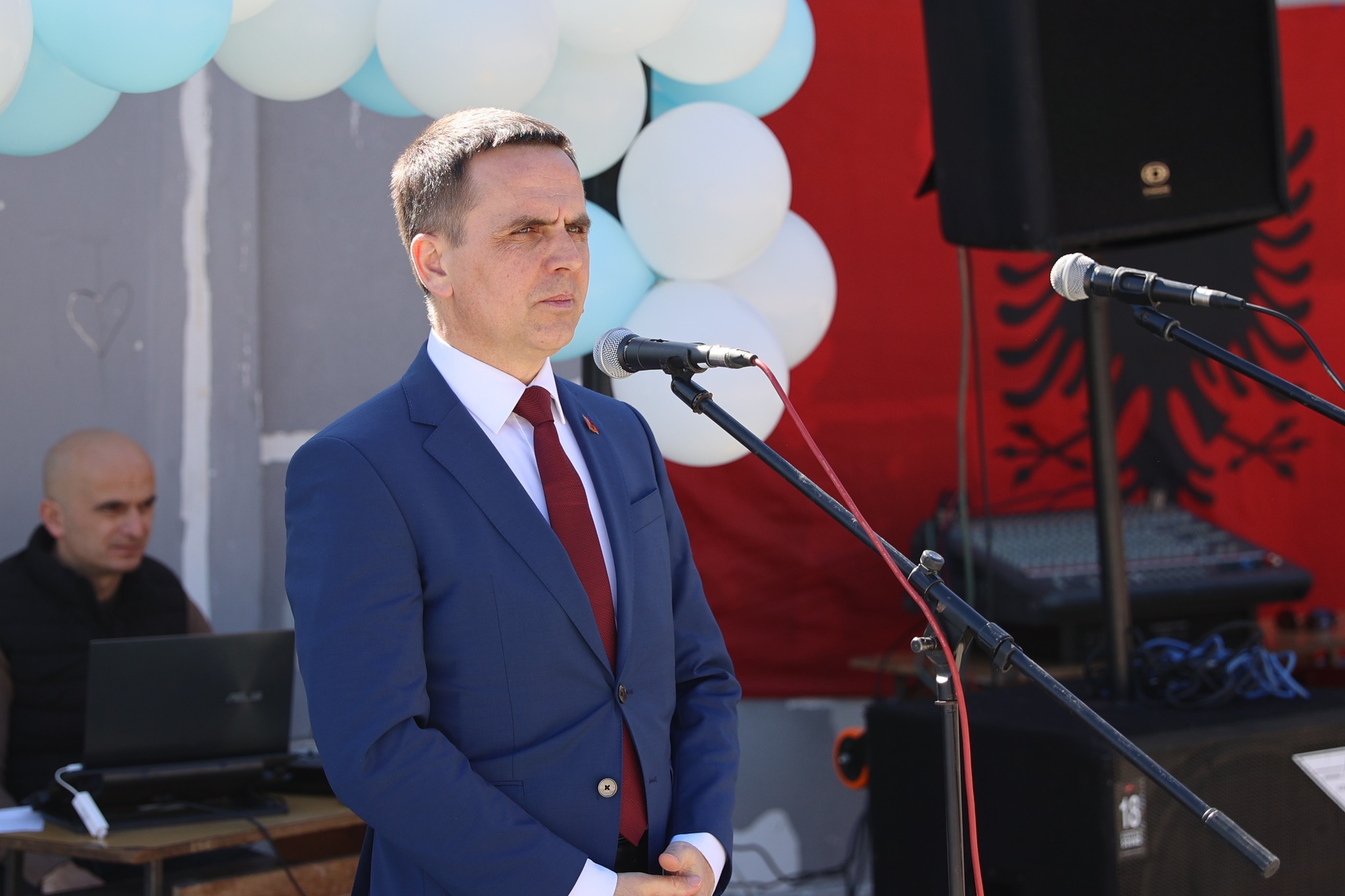Касами по косовските избори: Честитки до Курти за убедливата победа