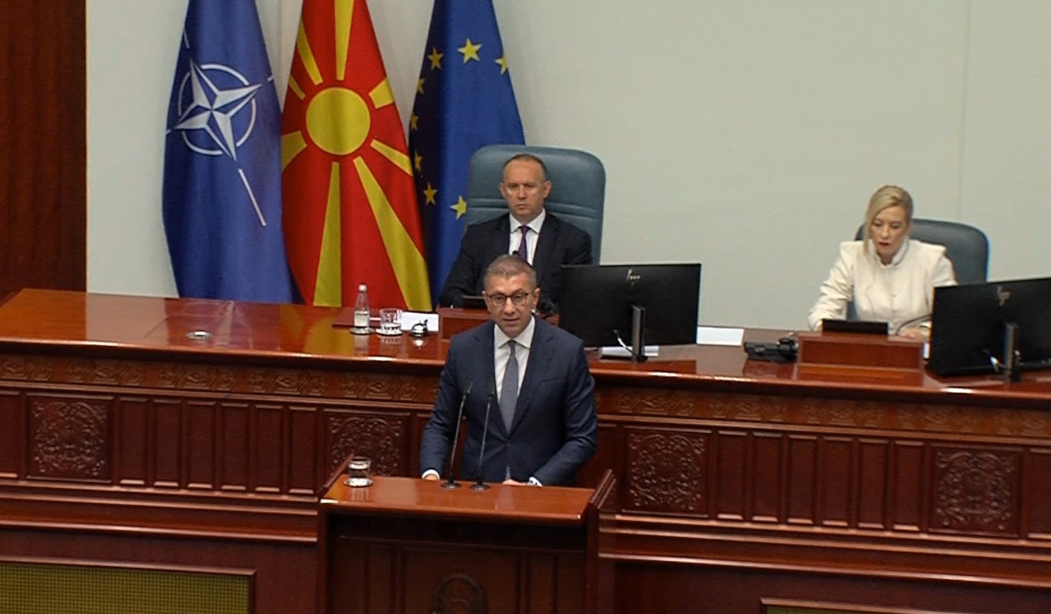 Мицкоски ја заокружи реконструкцијата – Зејнула избран за нов министер без ресор