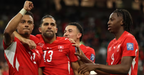 ВИДЕО: Швајцарија го испрати Алжир дома и ќе игра осминафинале на СП!