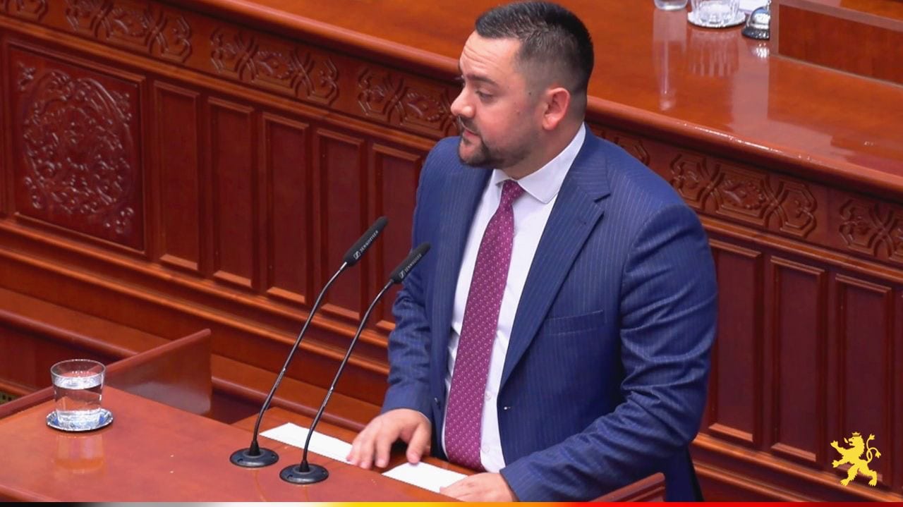Стојановски до Лукаревска: Реконструкција на Владата е легитимен инструмент за поефикасно функционирање на институциите, единствениот вистински критериум се резултатите што граѓаните ќе ги почувствуваат