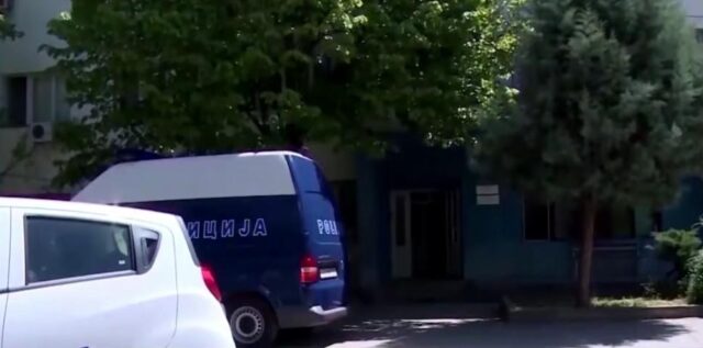 Украле роба во Велес, па побегнале со „голф“ – уапсени тројца скопјани