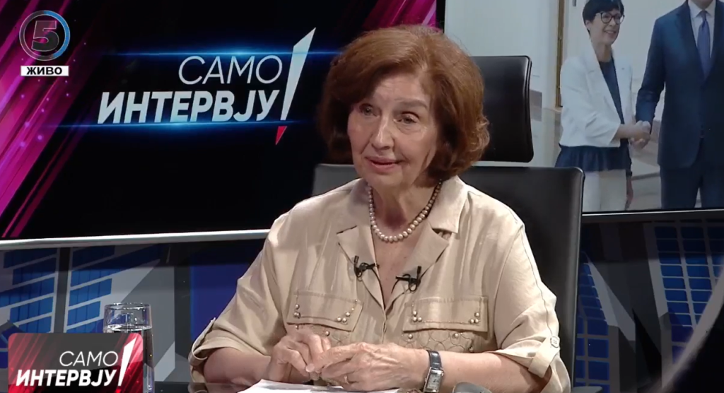 ЕУ има механизми да каже – не може да се блокира евроинтеграцијата ако станува збор за идентитетски прашања, вели Сиљановска-Давкова