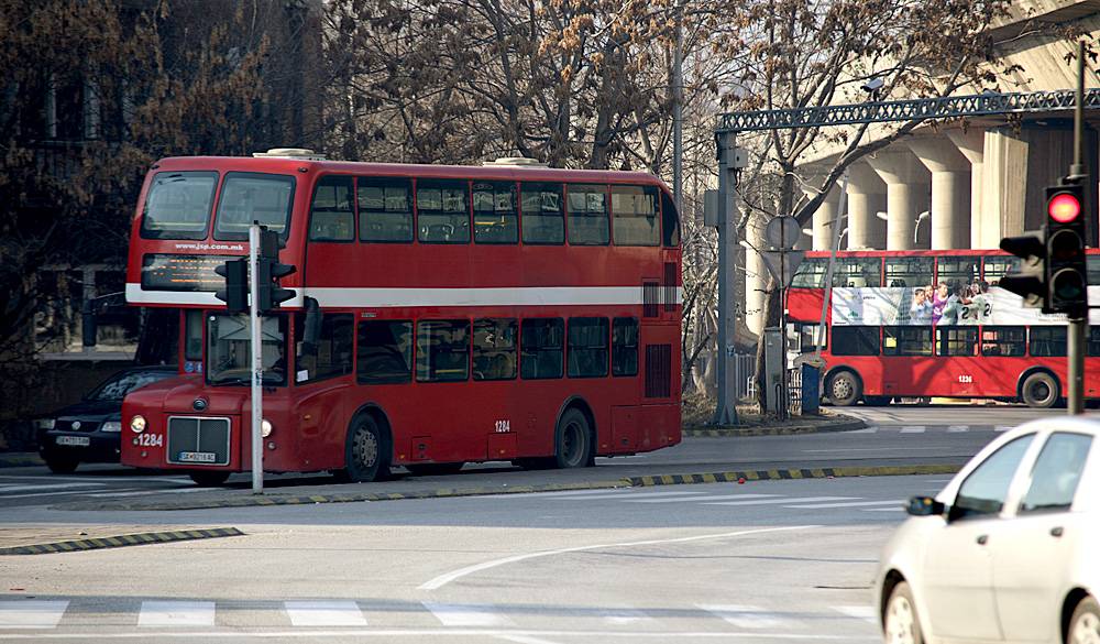 Човечноста и професионализмот на дело: Возач на ЈСП во невремето ги засолни патниците и безбедно ги однесе дома