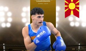 Ален Рустемовски против Шудаи во финалето на турнирот во Сараево