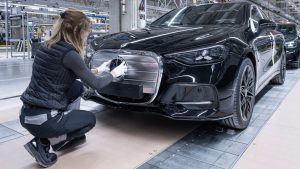 Мерцедес-Бенц го удвојува производството во унгарската фабрика, доаѓа Ц-Класа