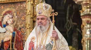 Патријархот Порфириј му го честиташе 75. роденден на патријархот Даниел