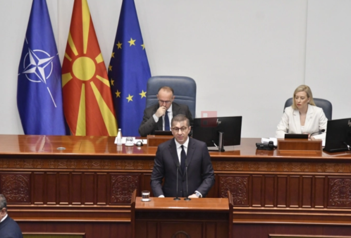 Собранието ја изгласа реконструкцијата на Владата – избрани осум нови министри