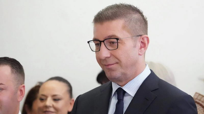 Мицкоски: Заемот од М-НАВ, МЕПСО и Лотарија ќе се користи за отплата на кредит кон кинеската банка