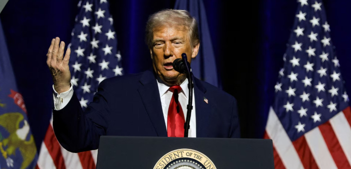 Трамп: Или ќе биде постигнат договор со Иран или САД ќе ја довршат работата