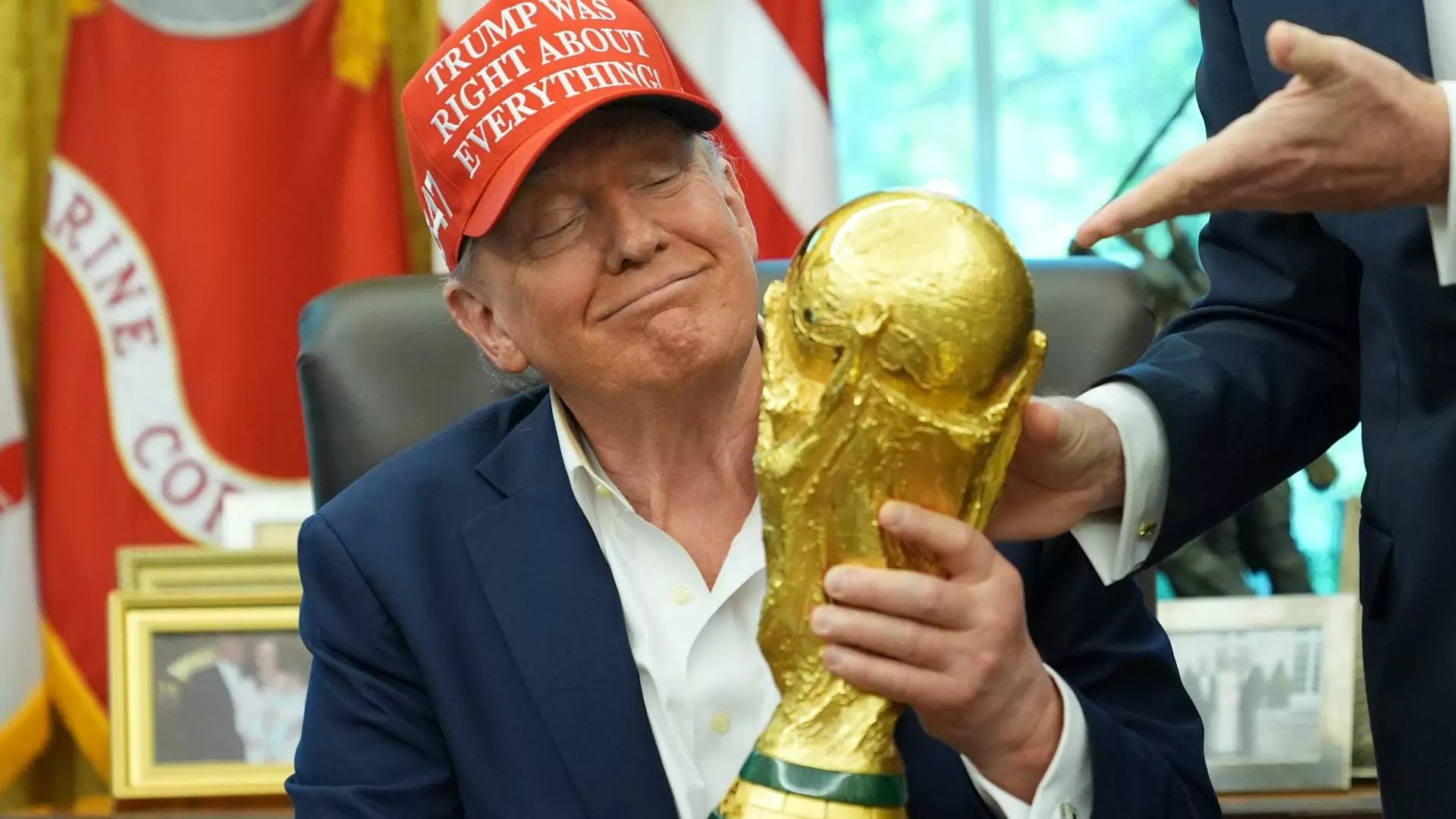 Невиден преседан во историјата: На барање на Трамп, ФИФА одложи казна за црвен картон на Светското првенство