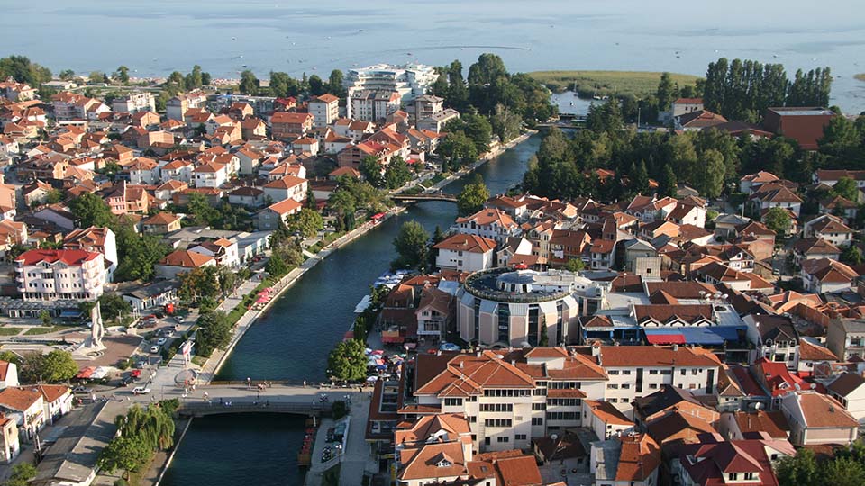 Отстранувањето на урбана опрема прекина хуманитарна акција во Струга
