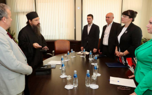 Бугарија ќе ги плаќа здравствените придонеси за монасите во Зографскиот манастир на Света Гора