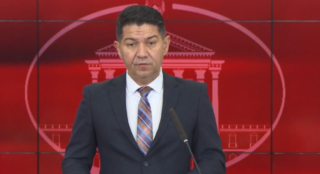 Миланов: Останува на сила забраната за користење на вода од гостиварскиот водовод
