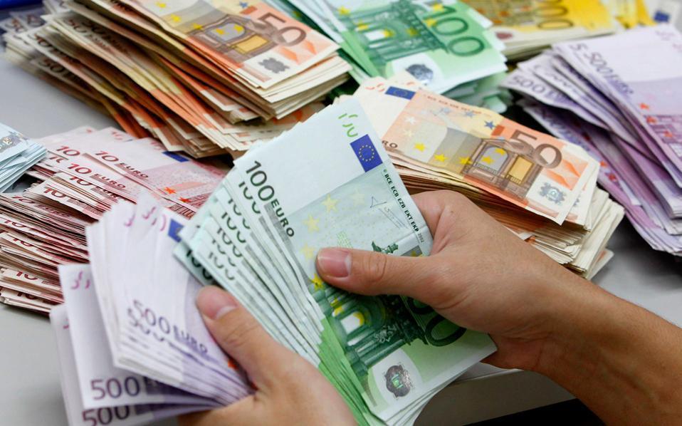 Експерти: Со предвемената отплата на еврообврзницата се стабилизра јавниот долг