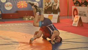 Познати противниците на нашите младинци на Европското првенство во борење