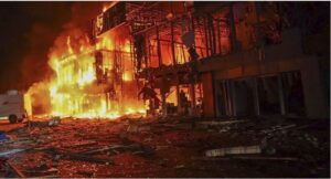(ВИДЕО) Трагедија на градилиште во Брисел: Неколку загинаа, тела се пронајдени во лифт