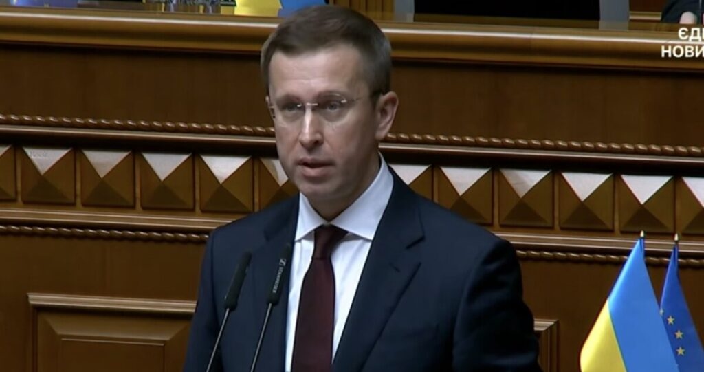 Украина доби нов премиер: Кој е Сергеј Корецки?