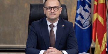 ВЕЧНА СЛАВА НА ХЕРОИТЕ ОД НОЖОТ: Проданоски порача дека нивната жртва е симбол на непокорот, достоинството и љубовта кон Македонија