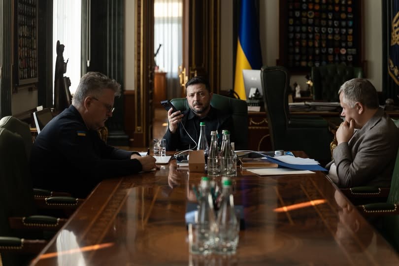 Зеленски: Кога не сто, туку илјада дронови летаат кон Москва, ќе го советуваат Путин да се пресели подалеку од Урал