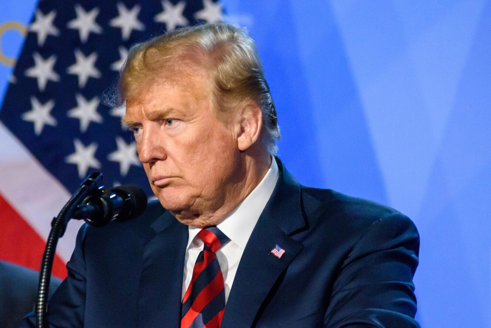 Apple на рапорт кај Трамп – тие би се дружеле со Кинезите, но не им е дозволено
