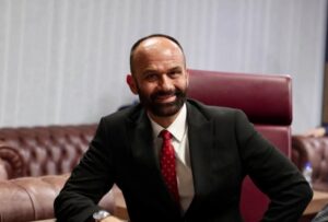 Јетон Шасивари избран за нов министер за правда