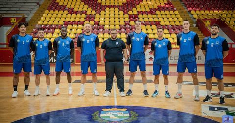 Осумте новајлии позираа во дресот на ГРК Охрид