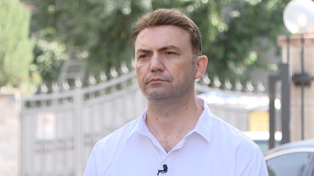 Османи: Две години велеа дека ја менуваат трасата, а ниту милиметар на автопатот Скопје – Блаце не е променет