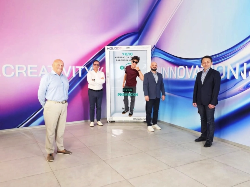 ФИКТ и УКЛО Битола ЌЕ СЕ ПРОМОВИРААТ СО ХОЛОГРАМСКА ТЕХНОЛОГИЈА