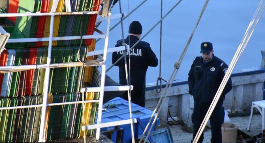 Македонец се обидел да убие Србин на брод во Хрватска