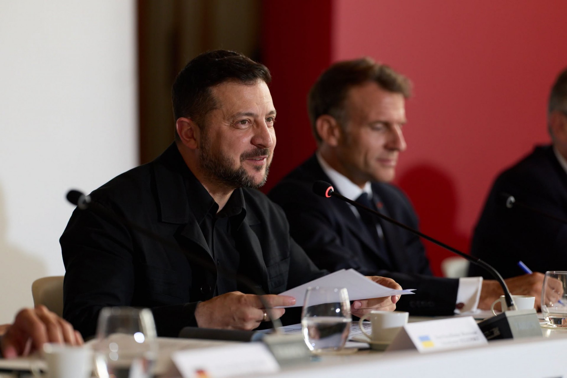 Зеленски: Нашата главна цел не е Русија без бензин, туку Украина без Русија