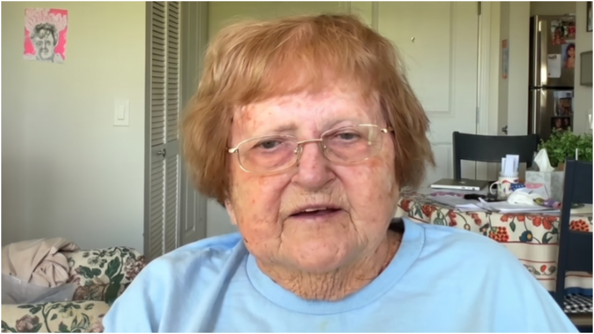 Баба Дронијак (96) не се откажува од забавите во старечки дом и покрај заканата од иселување