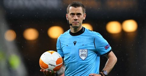 Критиките кон Турпан не запираат, судијата го прекрши правилото „број пет“!
