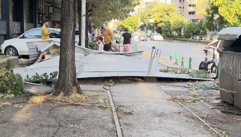 Објавени телефонски броеви за пријава на штета од невремето