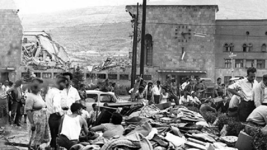 Потресни зборови на холандски пилот кој во 1963 летал над Скопје додека траел катастрофалниот земјотрес