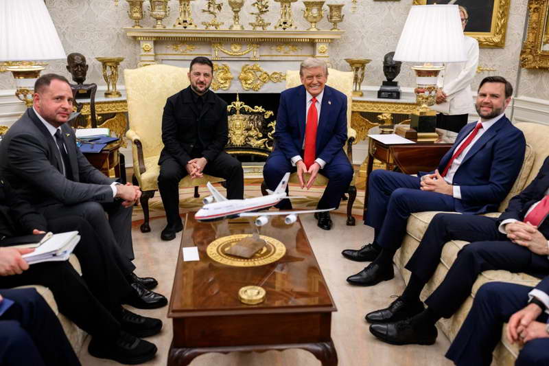 Зеленски ќе се сретне со Трамп, Русија смета дека е прерано да се коментира за прекин на огнот