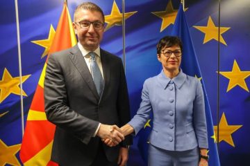 УТРЕ СРЕДБА МИЦКОСКИ-КОС: Во фокус европската интеграција и реформите