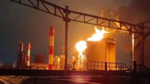 Дрон се урна во рафинерија за нафта во Краснодарската област и предизвика пожар
