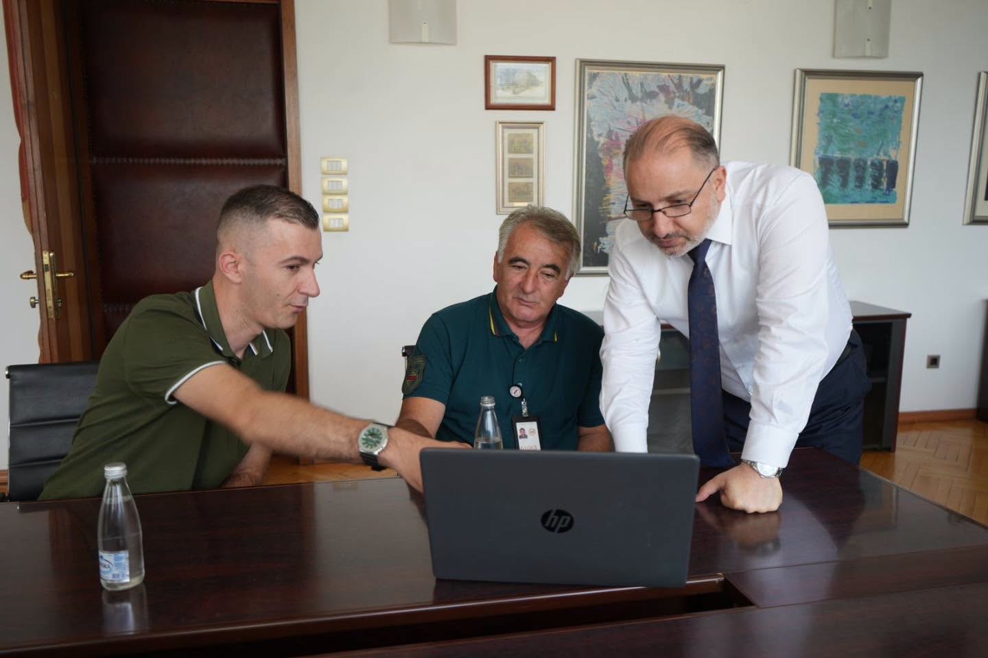Директорот на Царинската управа го осуди нападот над царинскиот службеник на Блаце