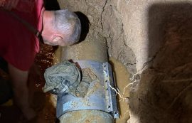 Гостиварчани пиеле вода од Вардар