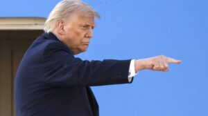 Трамп: Америка никогаш нема да биде комунистичка земја